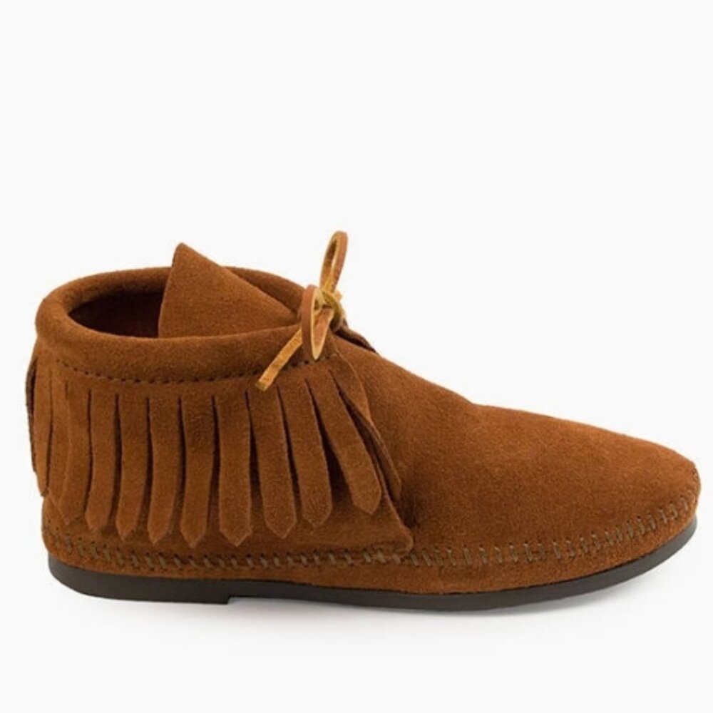 MINNETONKA Suede Fringe Moccasins Shoes